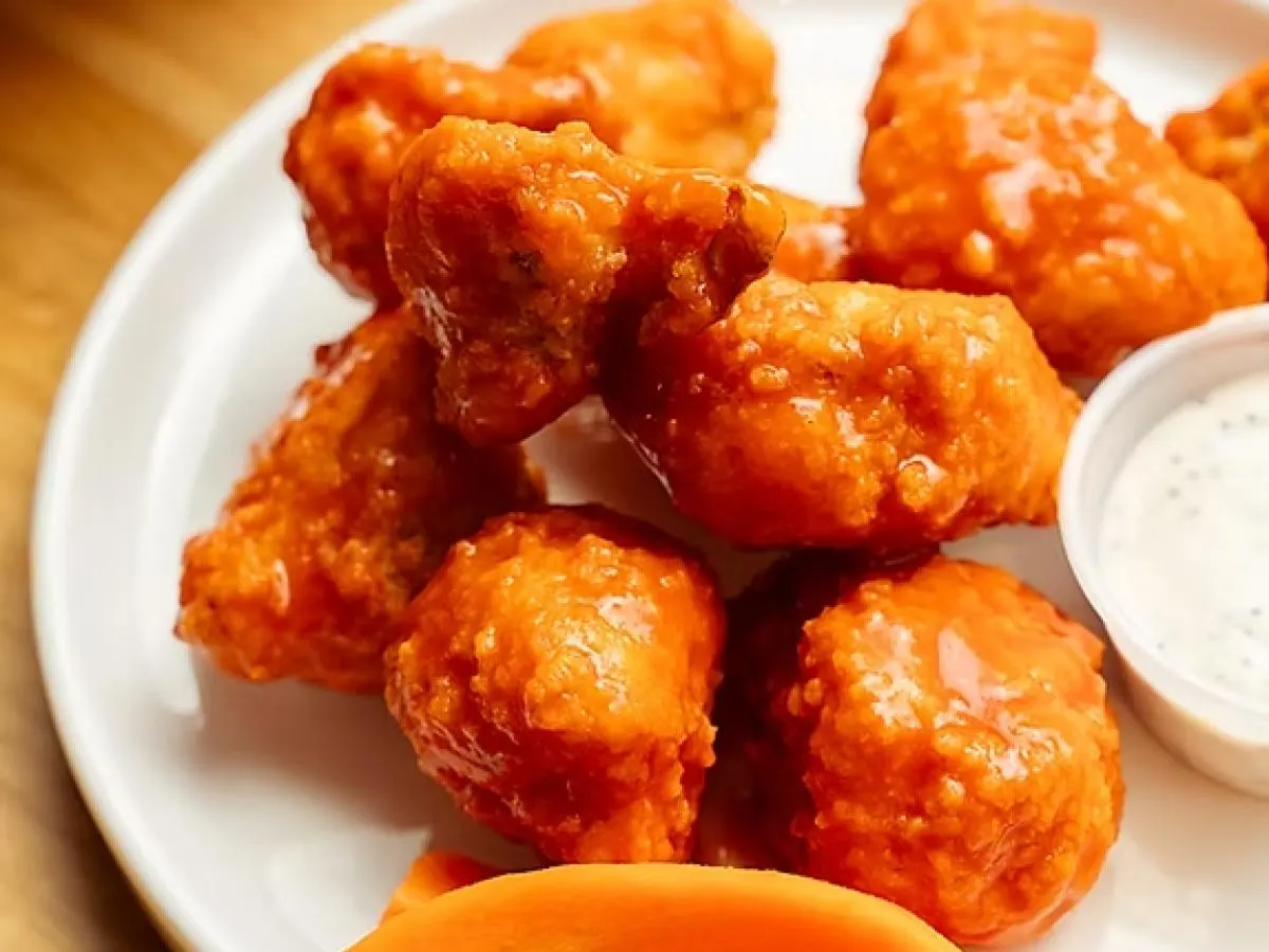 Small Buffalo Cauli Wing Tray Small Buffalo Cauli Wing Tray