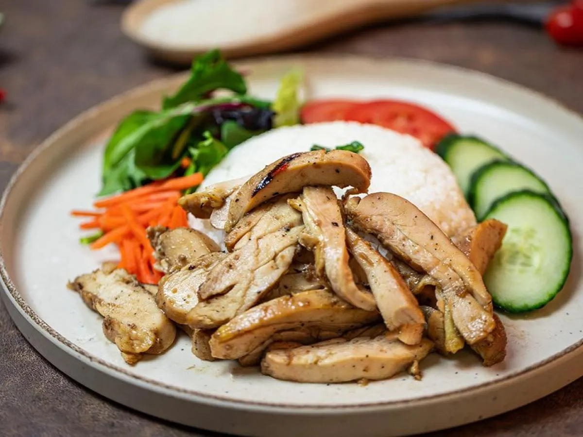 Grilled Chicken Broken Rice Plate Grilled Chicken Broken Rice Plate