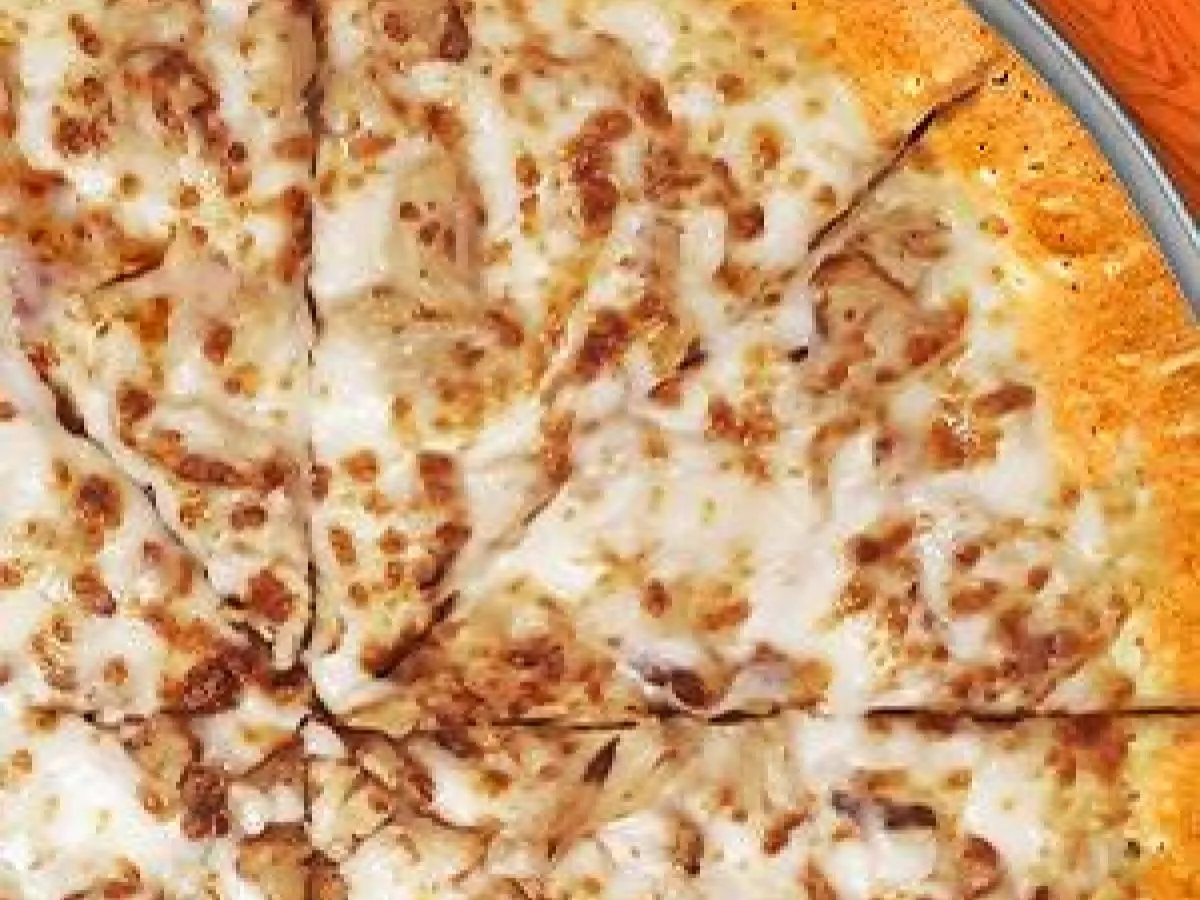 Alfredo Pizza (Gluten Free) Alfredo Pizza (Gluten Free)