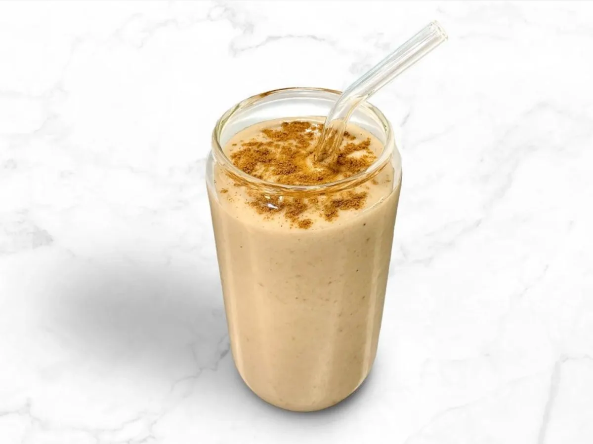 Banana Date Smoothie Banana Date Smoothie
