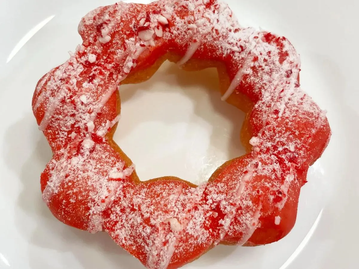 Peppermint Mochi Donuts Peppermint Mochi Donuts
