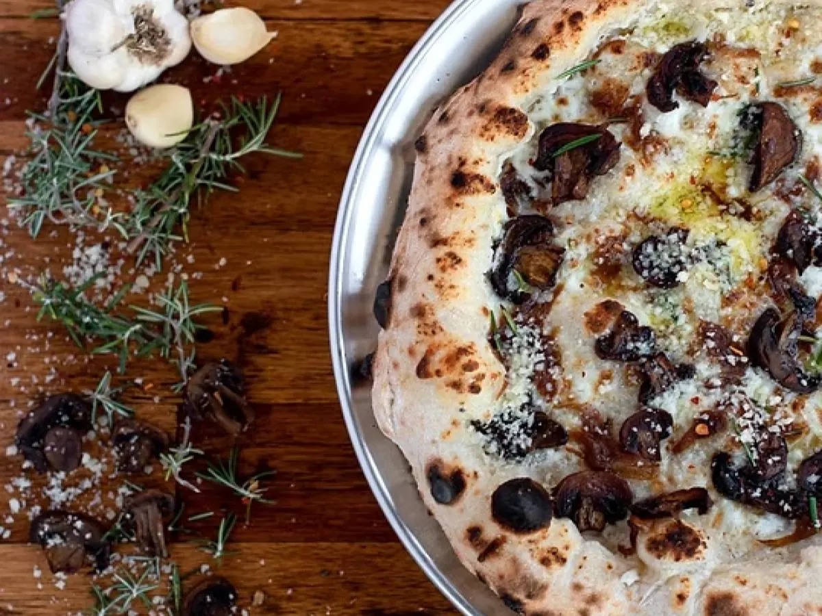 Gluten Free The Jones Pizza (Vegetarian)