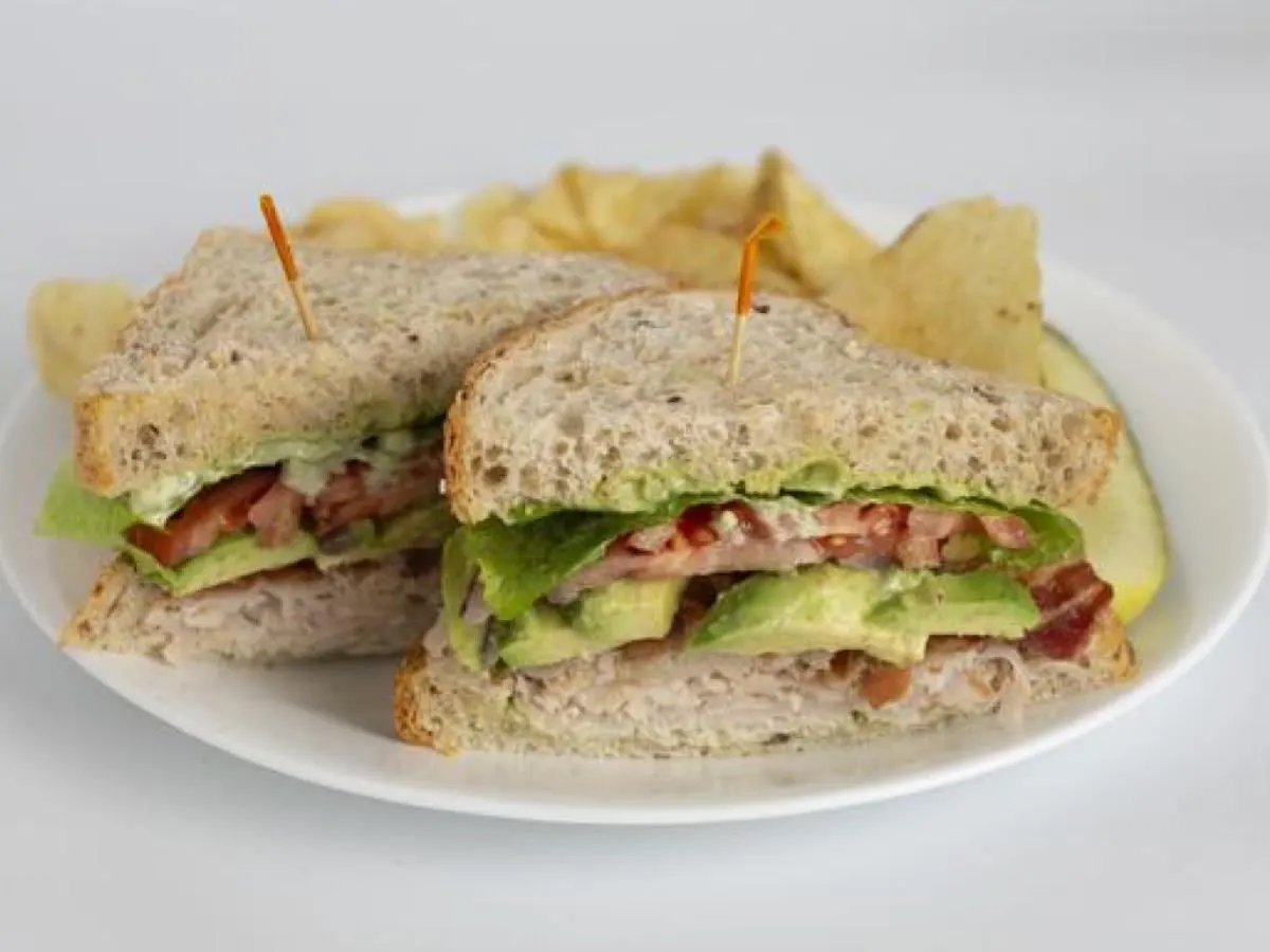 Turkey Bacon Avocado Sandwich | Fresh Fruit | Chocolate Chip Cookie