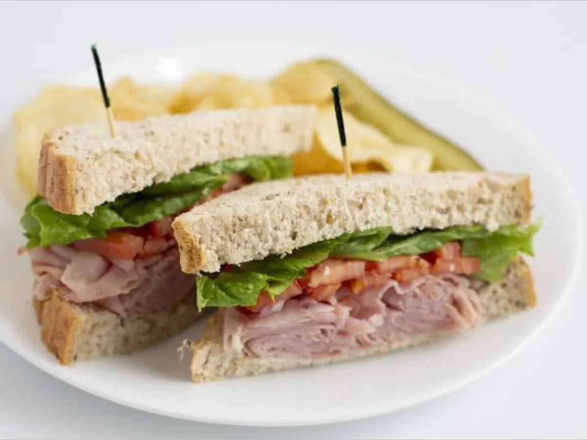 Ham Sandwich | Fresh Fruit | Chocolate Chip Cookie
