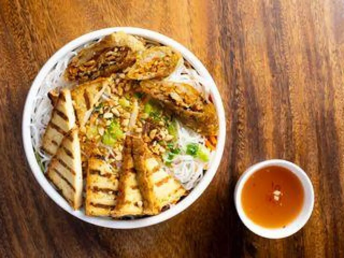 Tofu Vermicelli Bowl