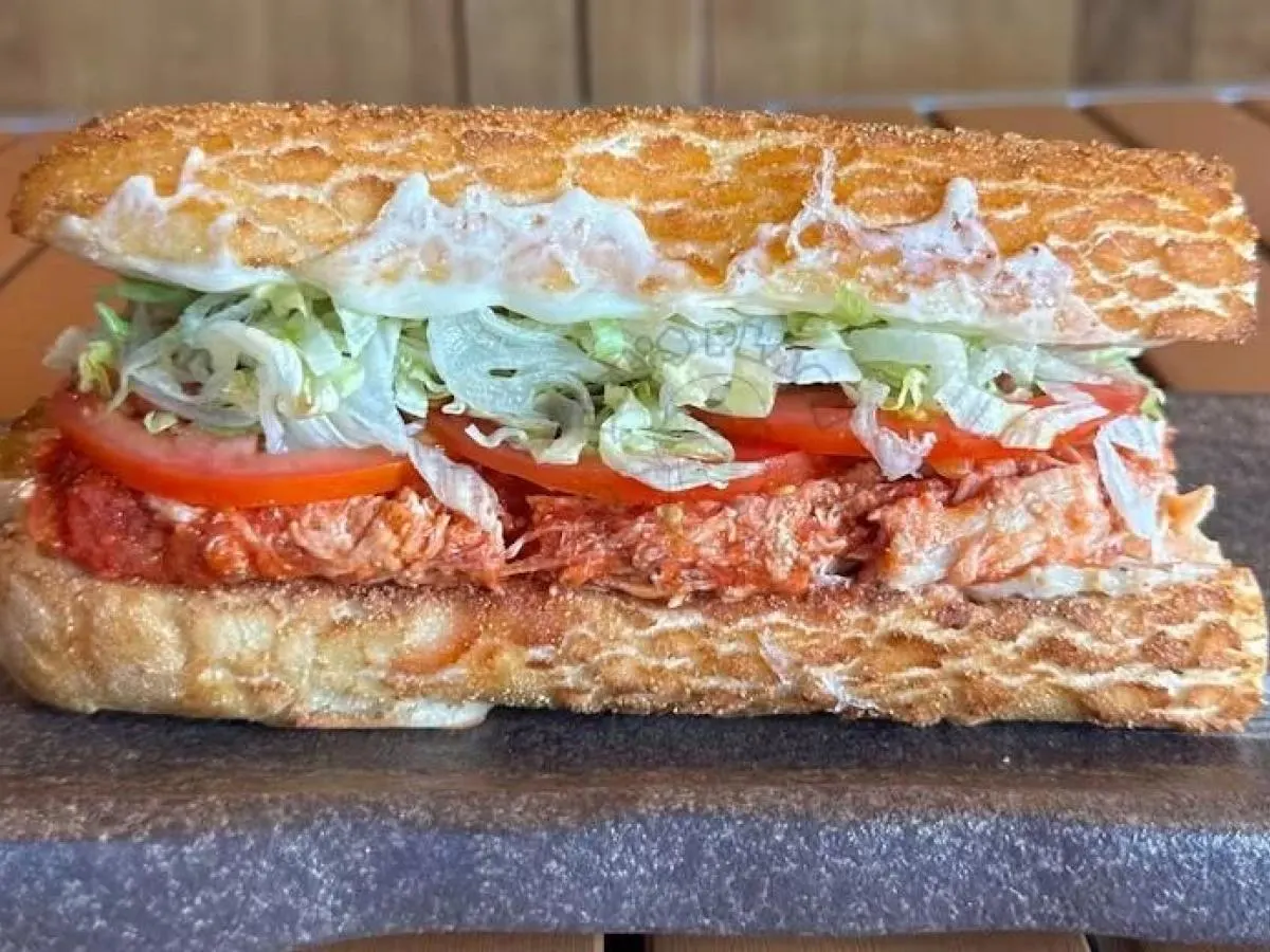 Rum Rum Sandwich with Whole Wheat Roll With Chocolate Chip Cookie