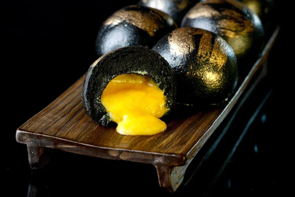 Charcoal Buns