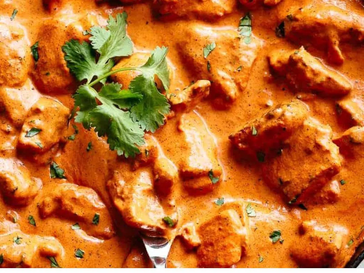 Butter Chicken with Cucumber Salad and Green Salad