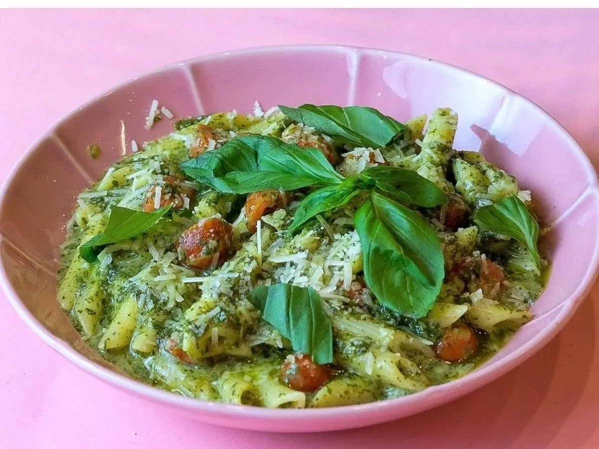 Penne Pasta with Pesto Cream Sauce