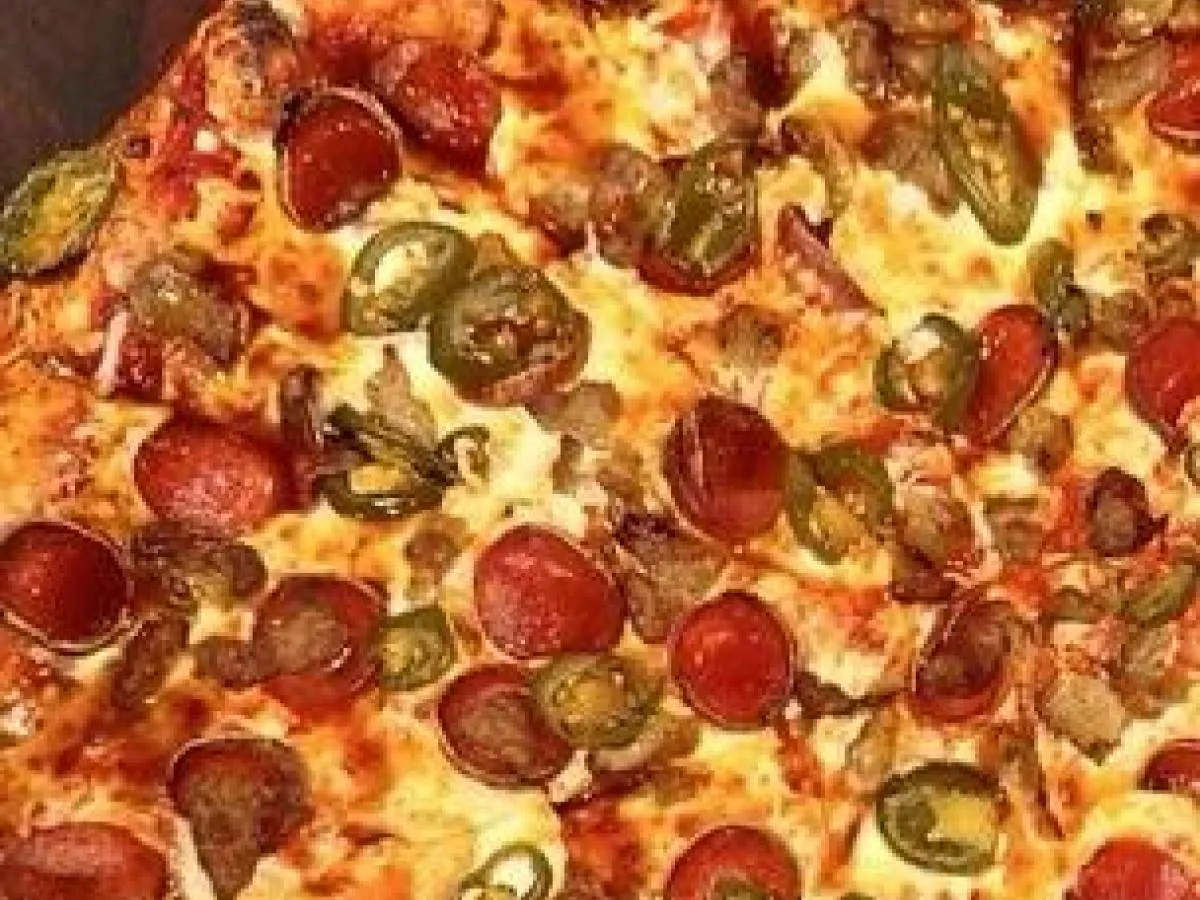 Hot Honey Drizzle Pizza