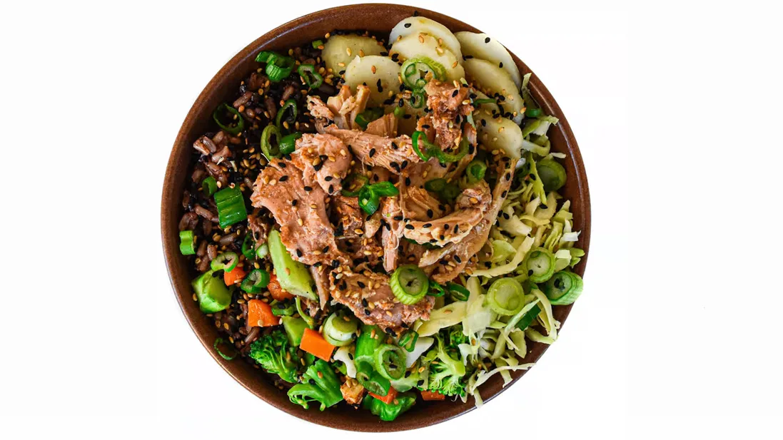Chicken Rice and Cabbage Bowl with Spicy Orange Sesame Sauce