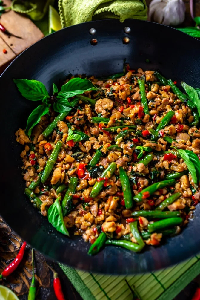 Side - Basil Chicken