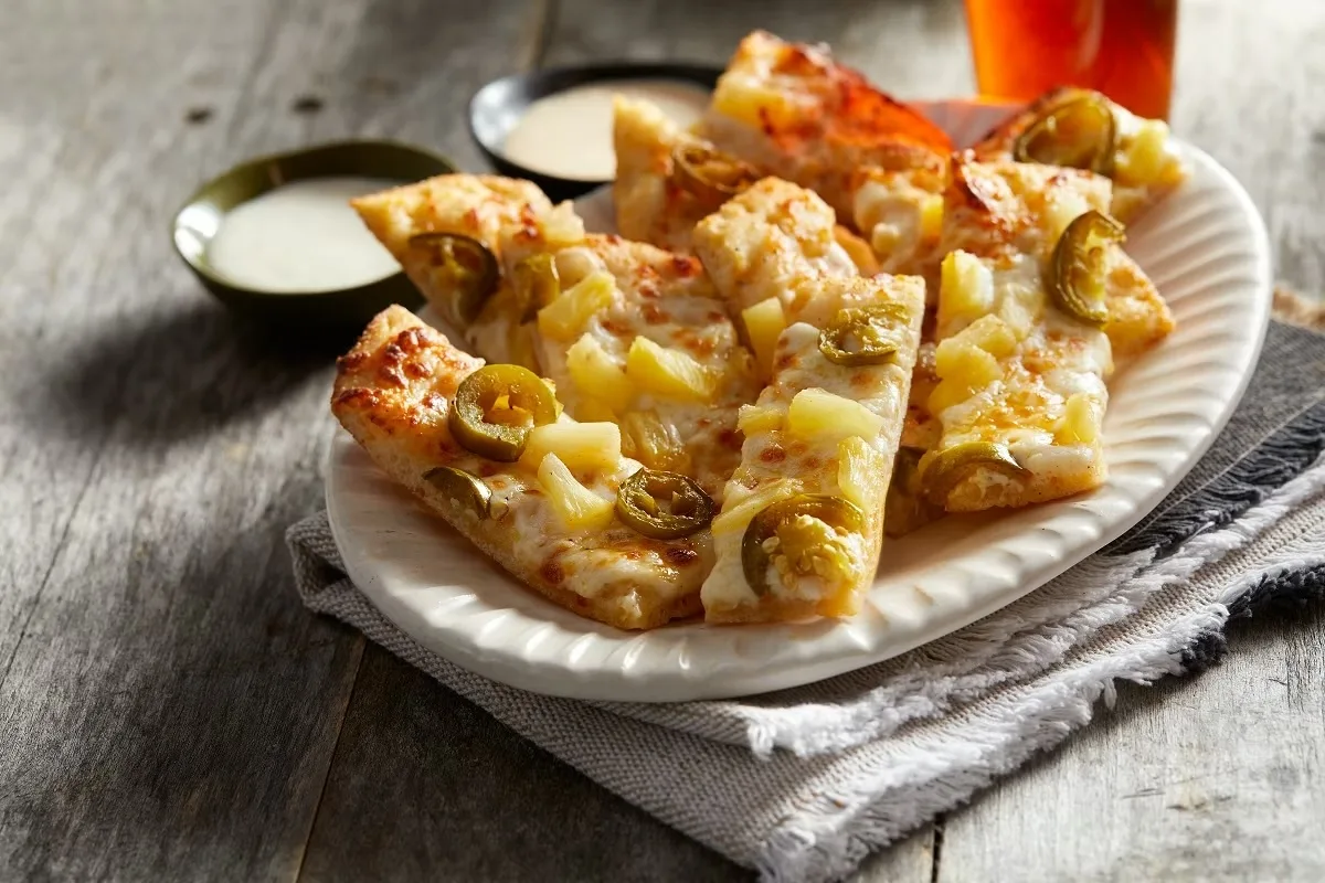 Garlic Sticks With Jalapeno and Pineapple