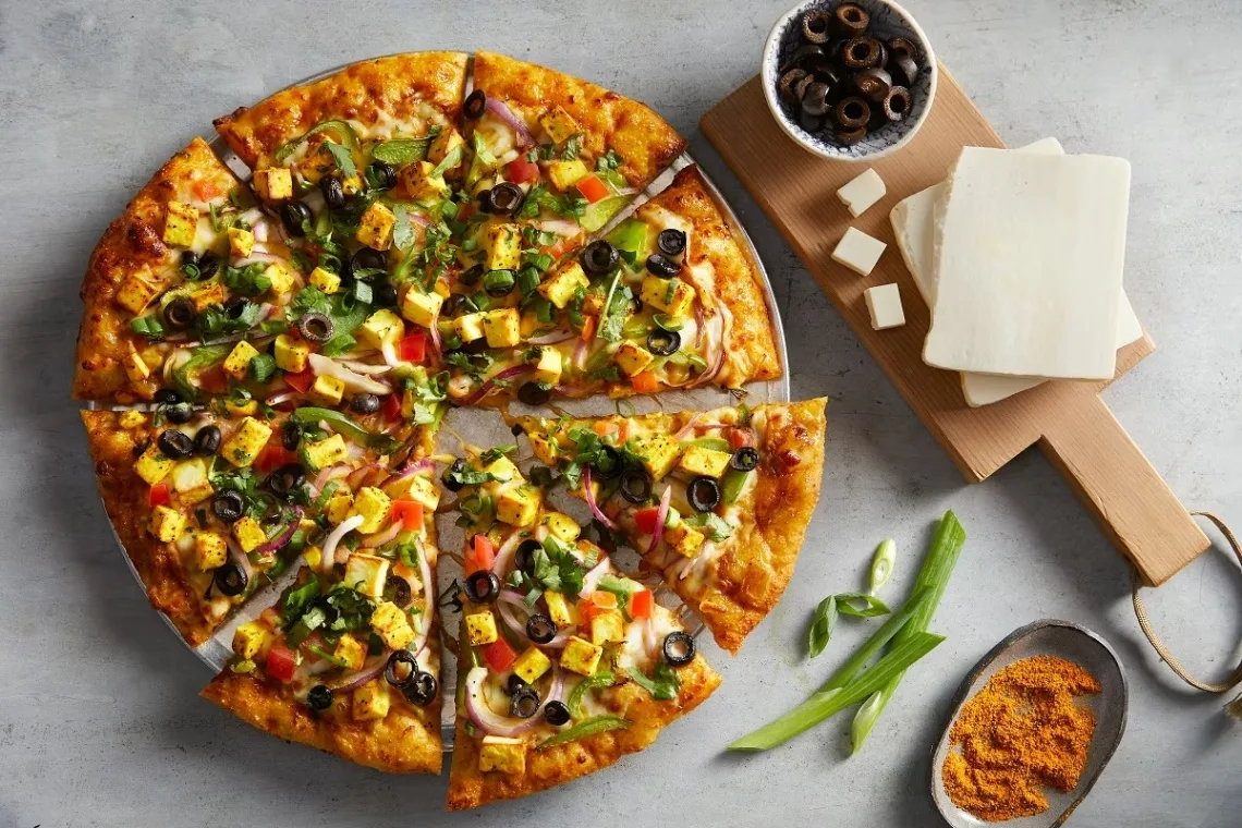 Gluten Free Cauliflower Crust Shahi Paneer Pizza