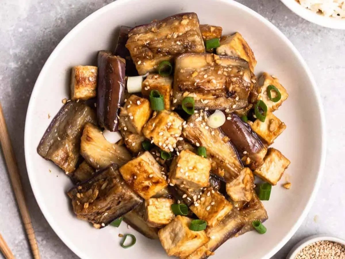 Stir Fried Eggplant and Tofu 茄子豆腐