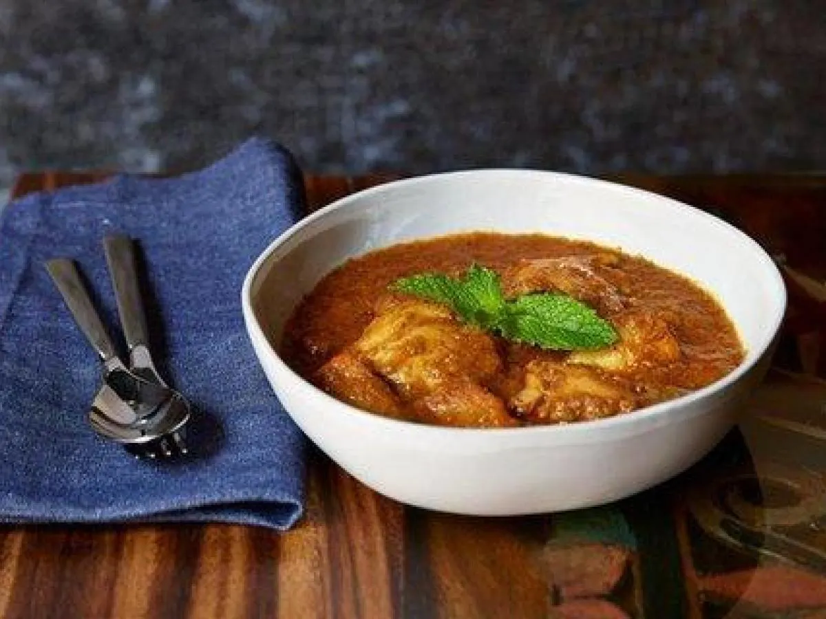 Burmese Style Chicken Curry