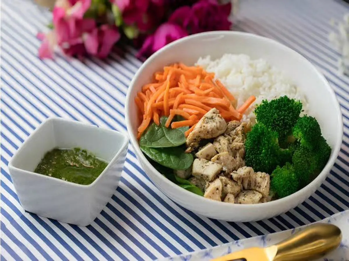 Garden Chicken Rice Bowl