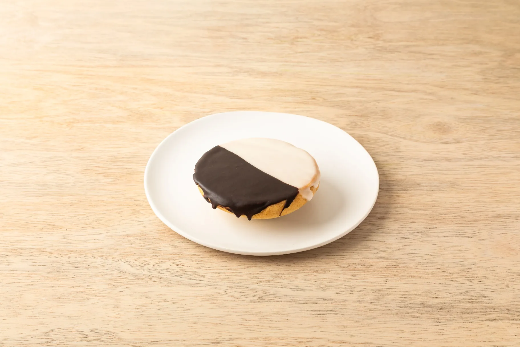 Vegan Black & White Cookie