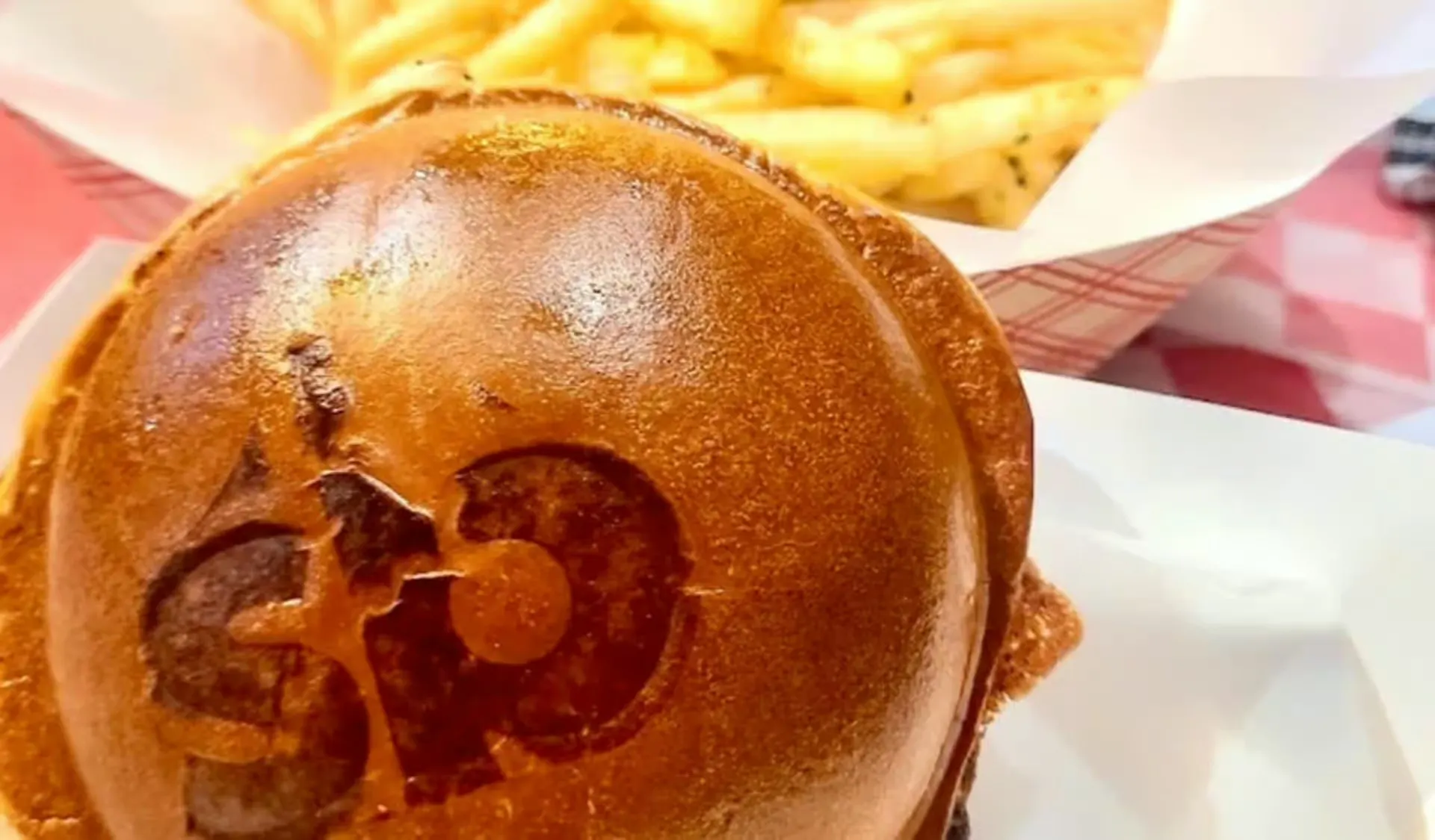 Gluten-Free Spin Combo — Spicy Spin Burger, Fries, Side Salad