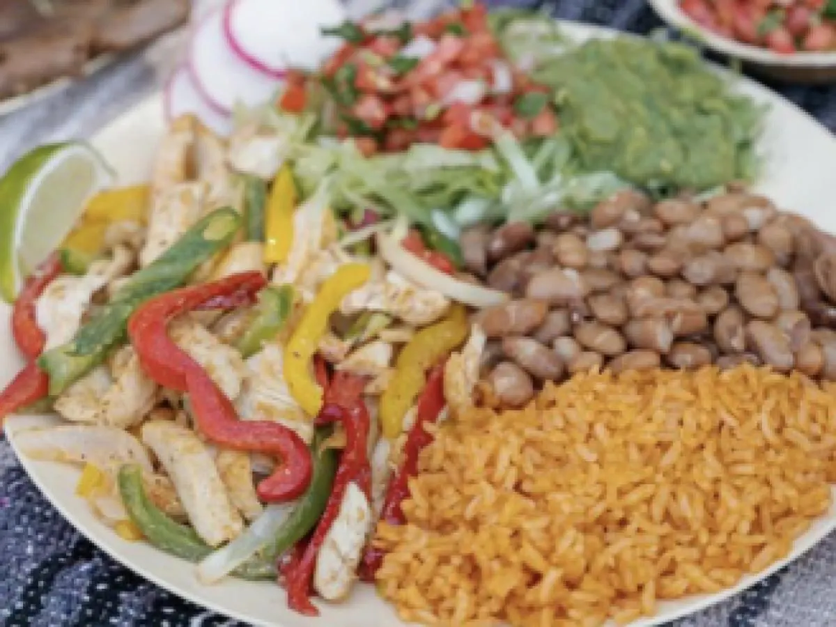 Chicken Fajitas with Corn Tortilla