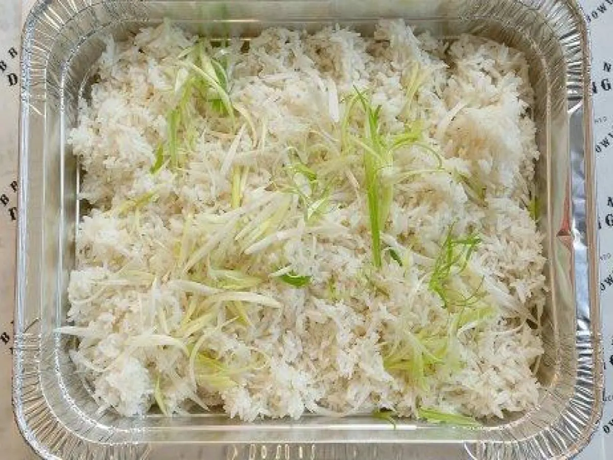Fluffy Steamed Jasmine Rice (half Tray)