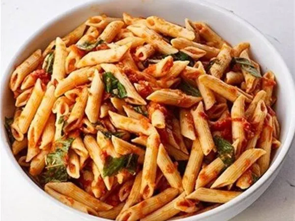 Penne with Tomato and Basil
