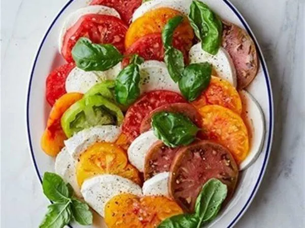 Tomato, Mozzarella and Basil