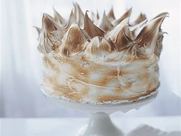 Mile-High Lemon Meringue Cake