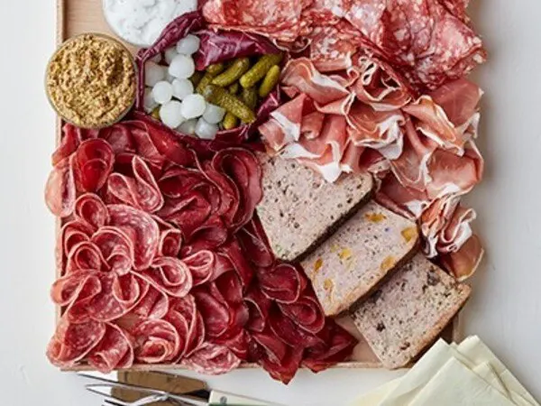 Housemade Charcuterie Board (16-18)