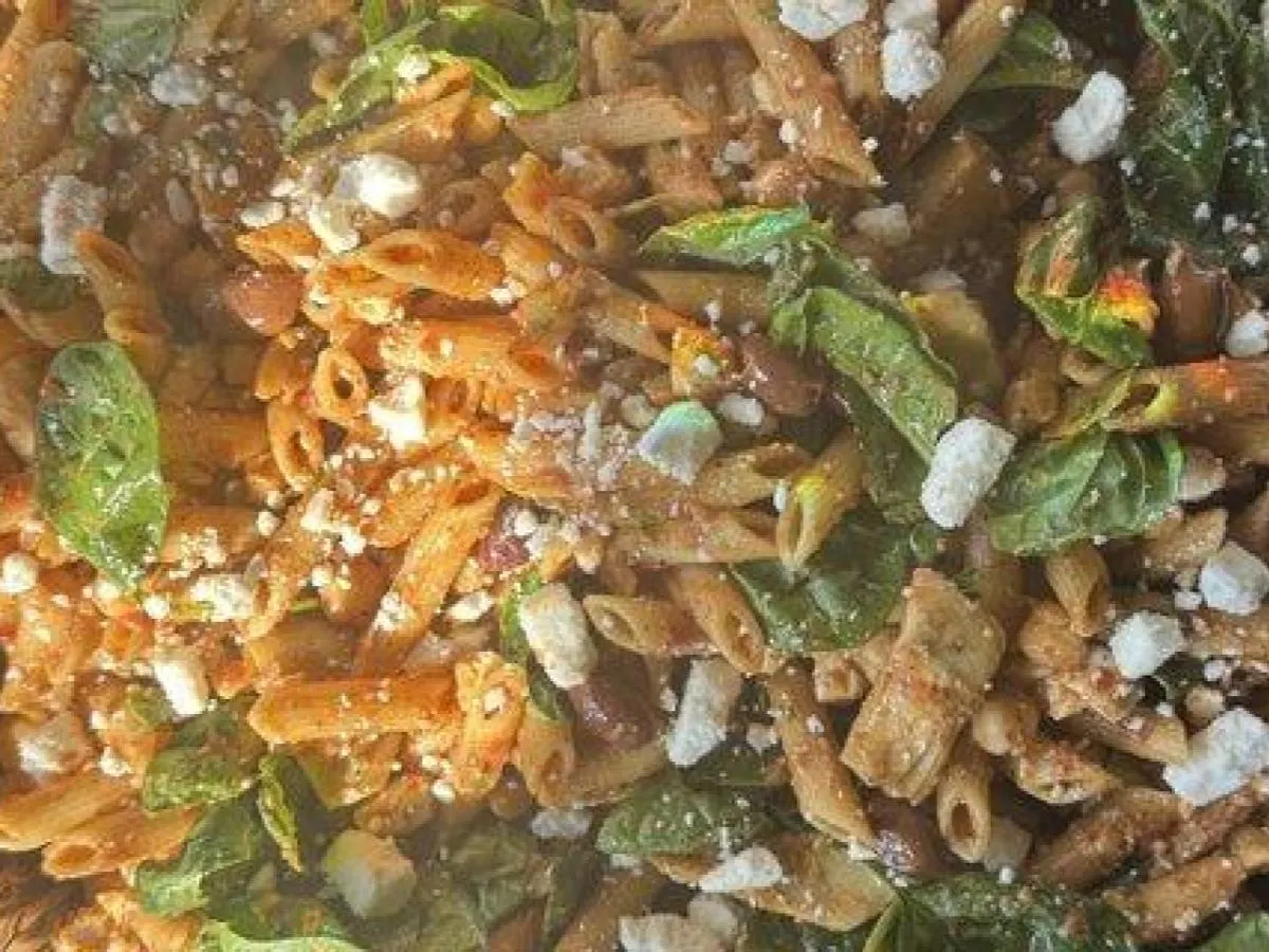 Aneesa's Mediterranean Pasta — Chicken (full Pan)
