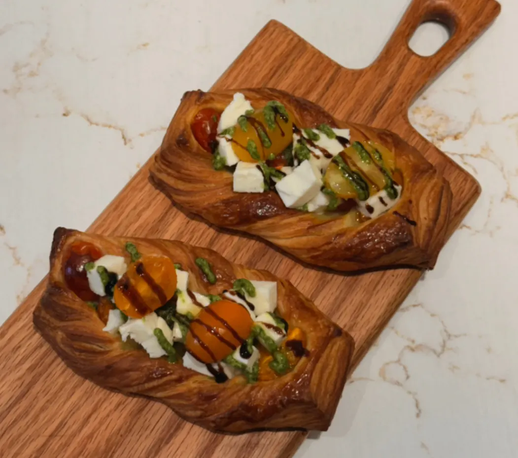 Caprese Croissant