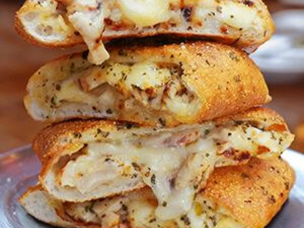 Chicken Cheesesteak Stromboli Box