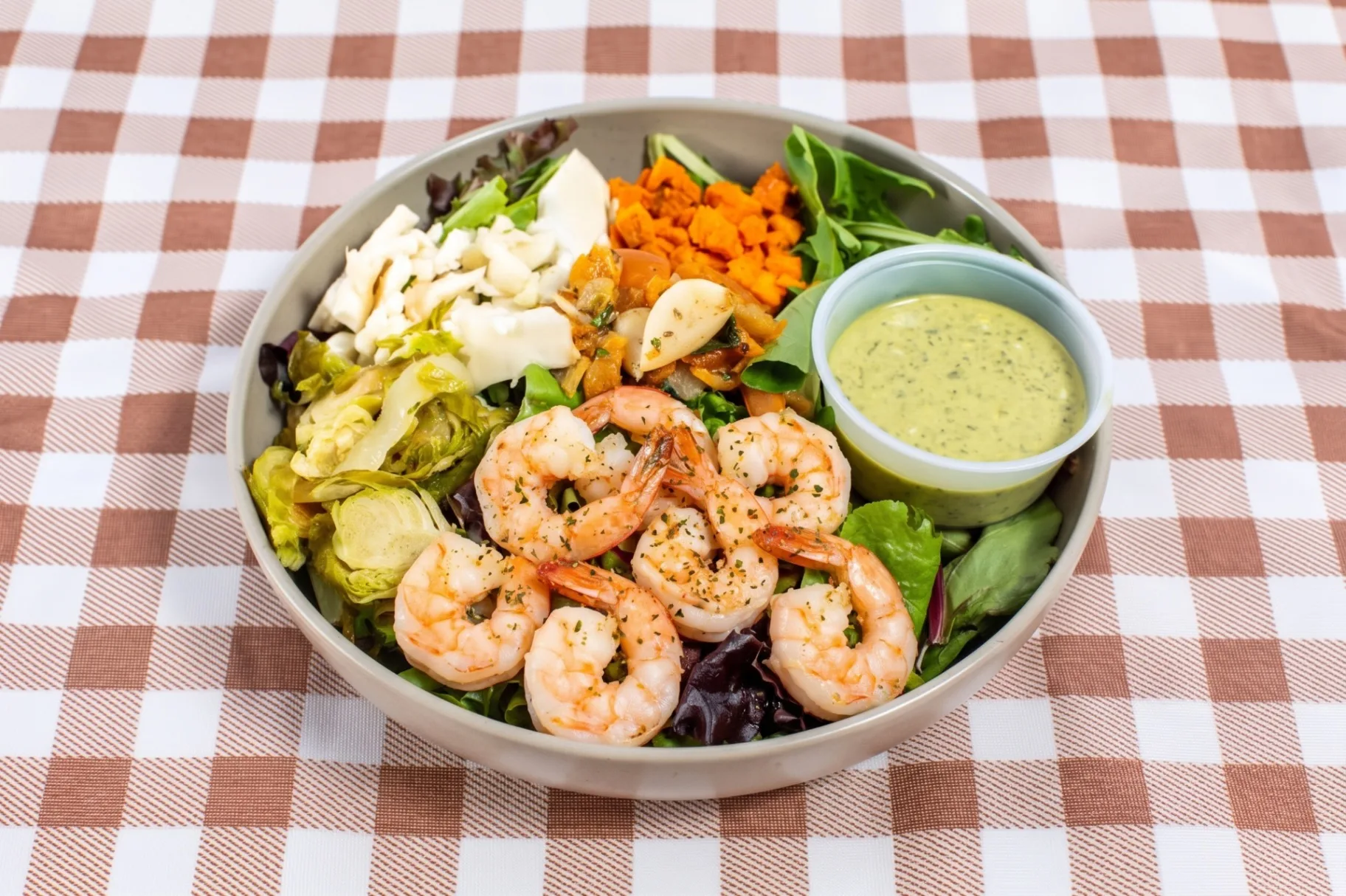 Green Salad with Baked Shrimp