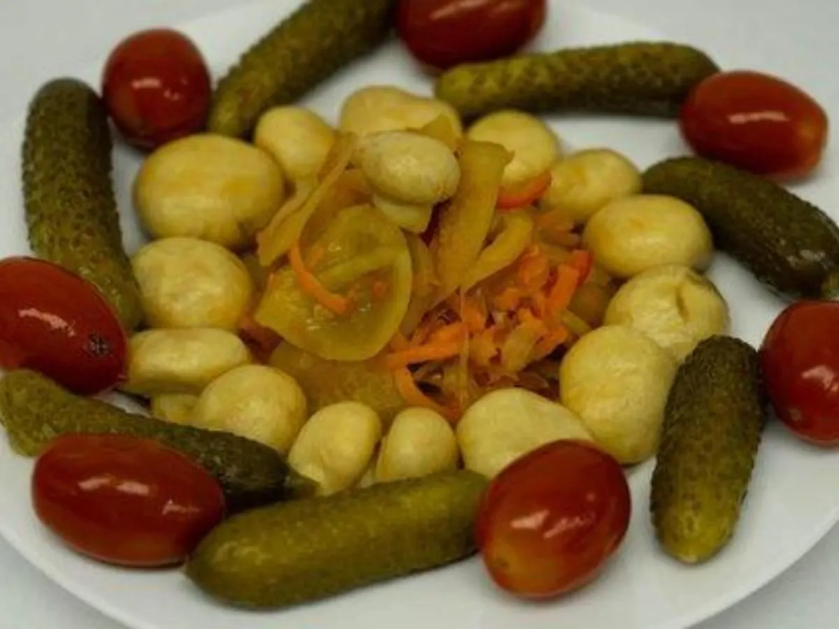 Pickle Tray
