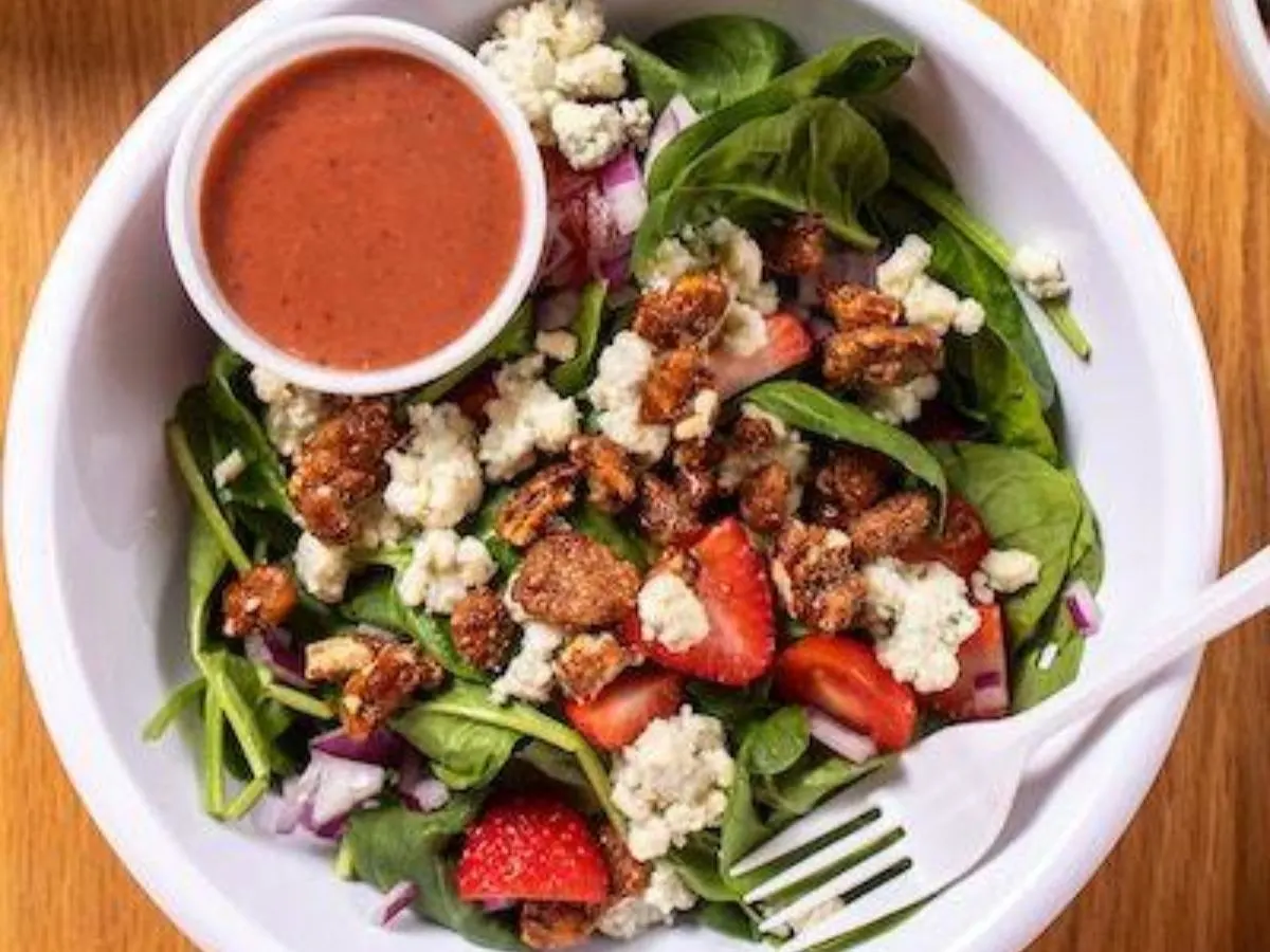 Strawberry Spinach Salad