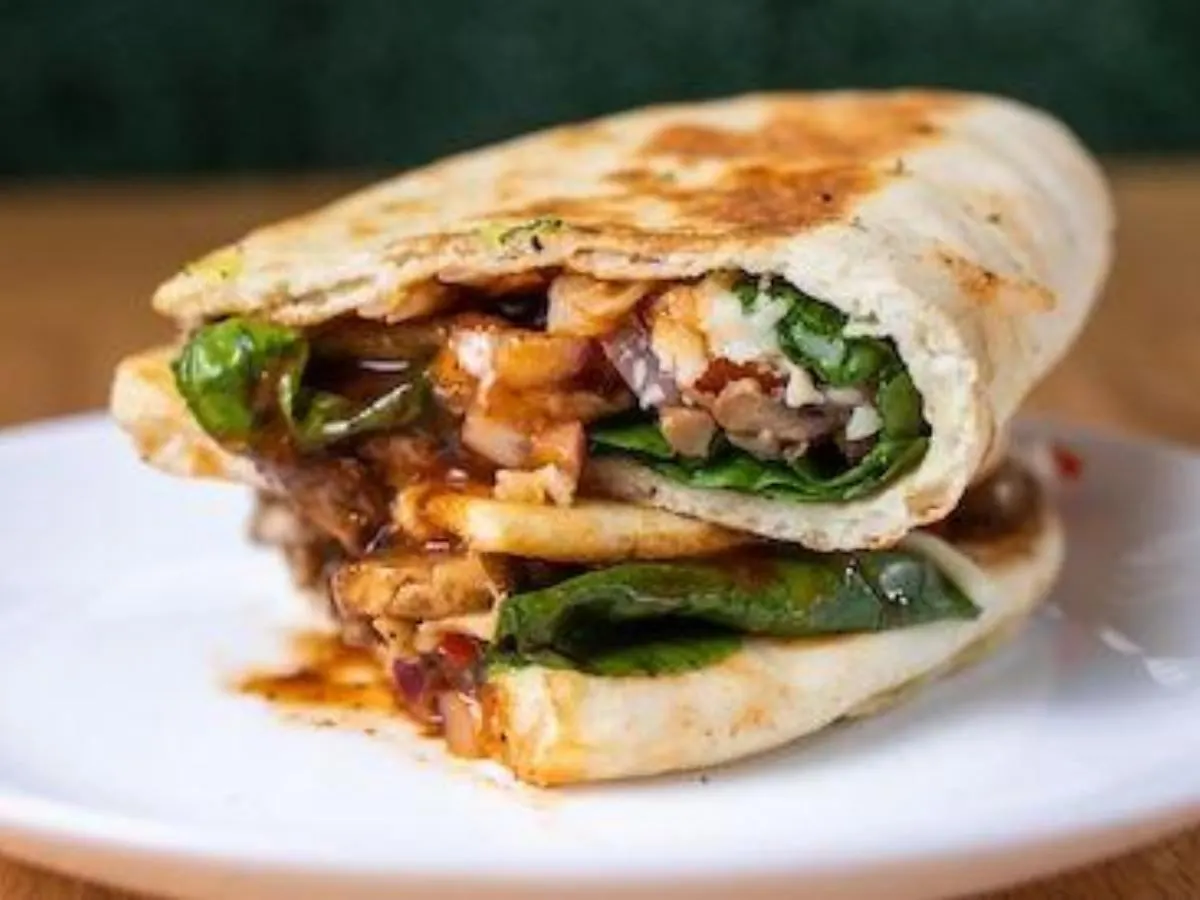 Jerk Mushroom PitaDia Wrap