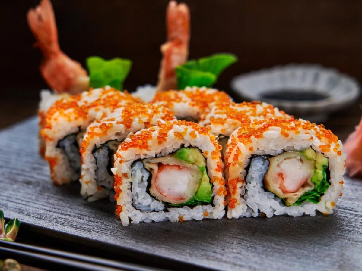 Tiparos Thai Cuisine & Sushi Bar Tiparos Thai Cuisine & Sushi Bar