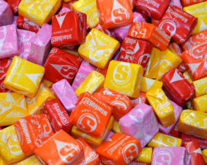 Starburst Original Fruit Chews, Original, 2.07 oz Starburst Original Fruit Chews, Original, 2.07 oz
