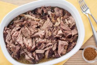 Five-Spice Pulled Pork with Sriracha Aioli