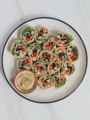 Vegetarian Shamrock Pinwheels Vegetarian Shamrock Pinwheels