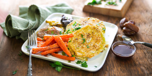 Cabbage Steak with Carrots and Roasted Potatoes Cabbage Steak with Carrots and Roasted Potatoes