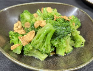 Broccoli with Garlic Broccoli with Garlic