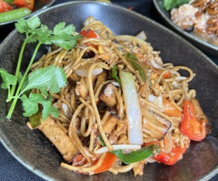 Burmese style Tofu Chow Mein Burmese style Tofu Chow Mein
