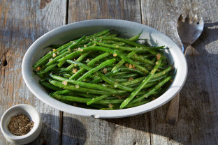 Sauteed Green Beans and Corn Sauteed Green Beans and Corn