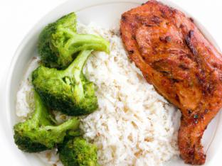 Grilled Chicken with White Rice and Steamed Broccoli AFB [21 oz]
