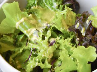 Green Salad with Dressing Green Salad with Dressing