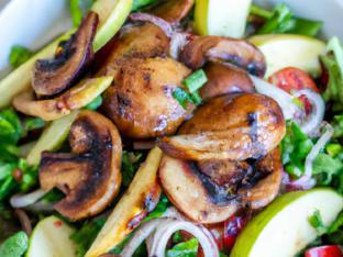 Grilled Mushroom Salad Bowl AFB [21 oz]
