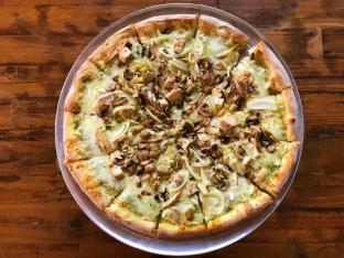 Large Golden Gate Pizza