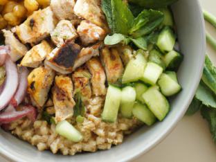Organic Greens Chicken Bowl with Eons Salad & Hummus Spread