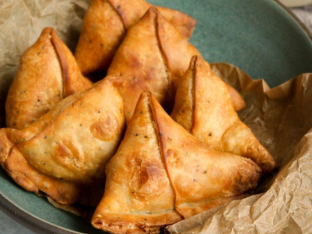 Samosas Samosas